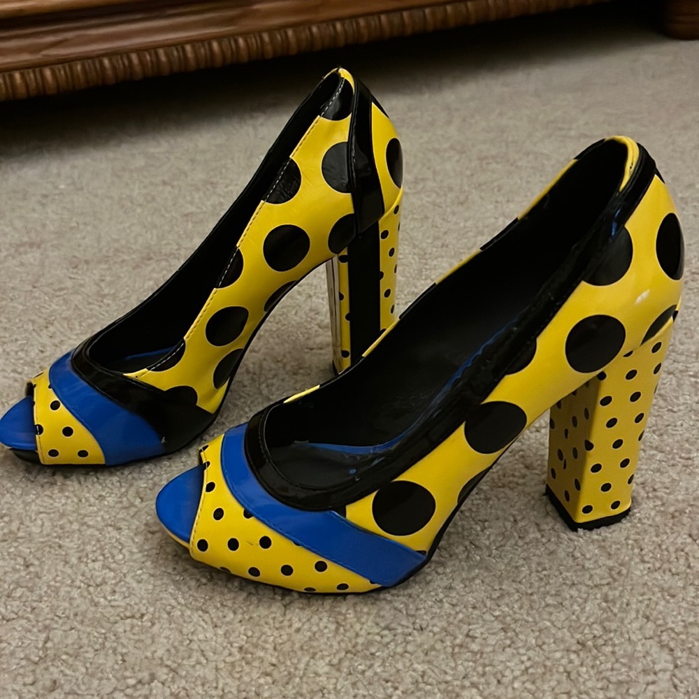 Not Rated Heels